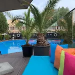 Richmond Hotel Mamaia