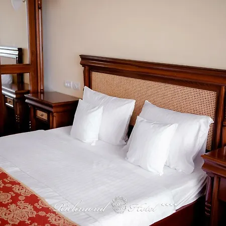 Richmond Hotell 4*