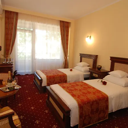 Richmond Hotel Mamaia