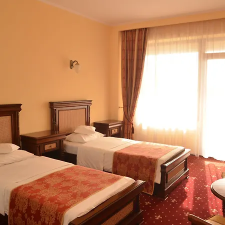 Richmond 4* Mamaia