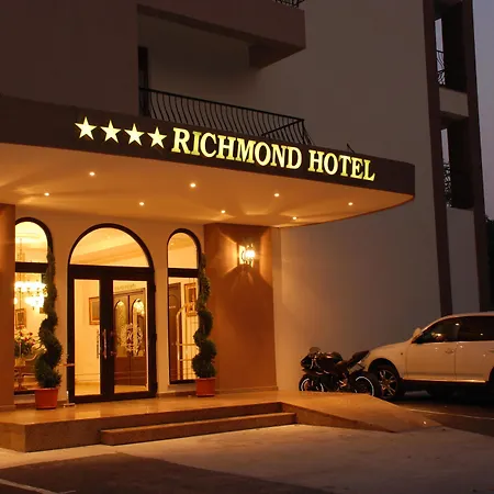 Richmond Hotel Mamaia