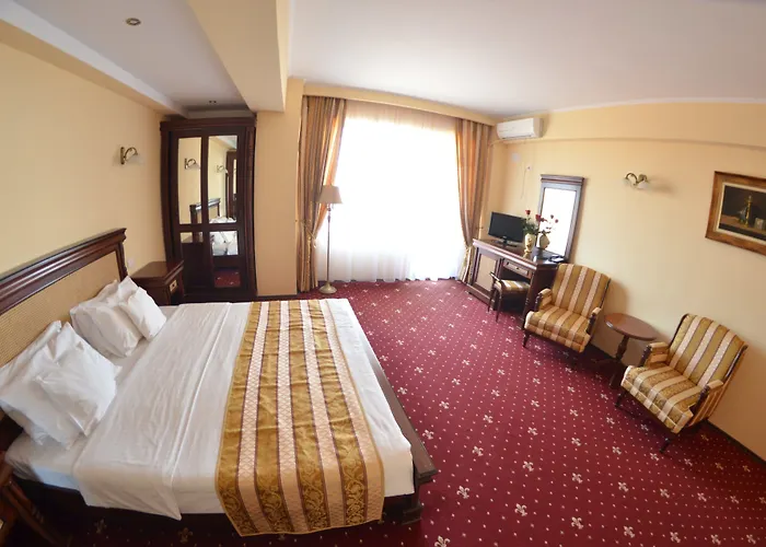 Richmond Hotel Mamaia